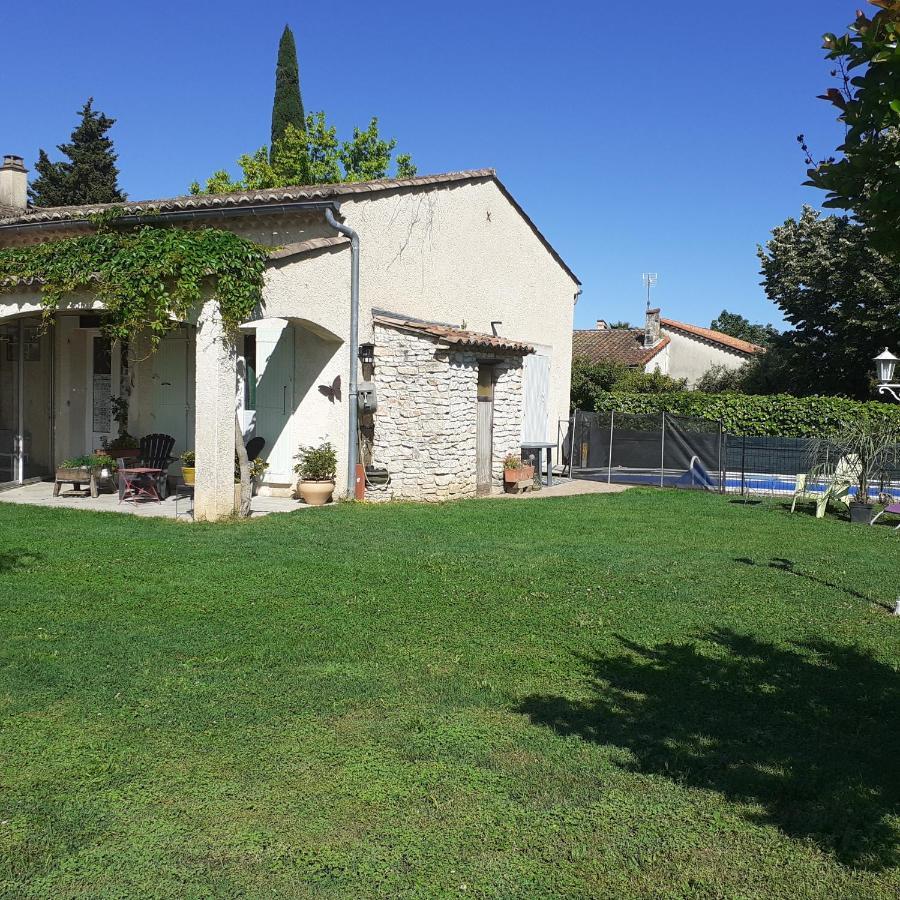 A l'Ombre des Amandiers Saint-Martin-d'Ardeche Exterior foto